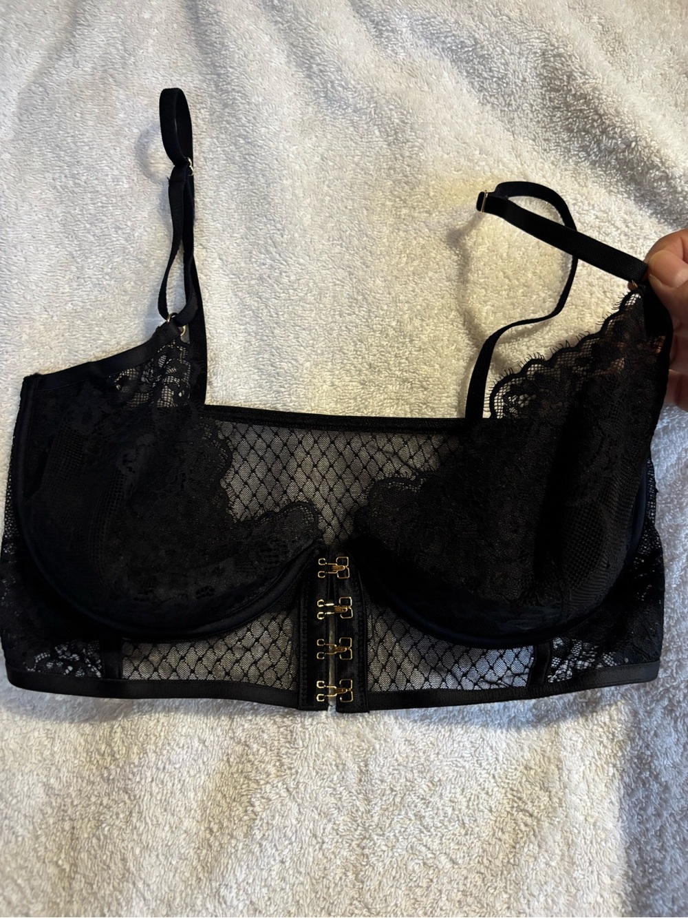 Glamorise Black Lace Longline Front-Closure Underwire Bra